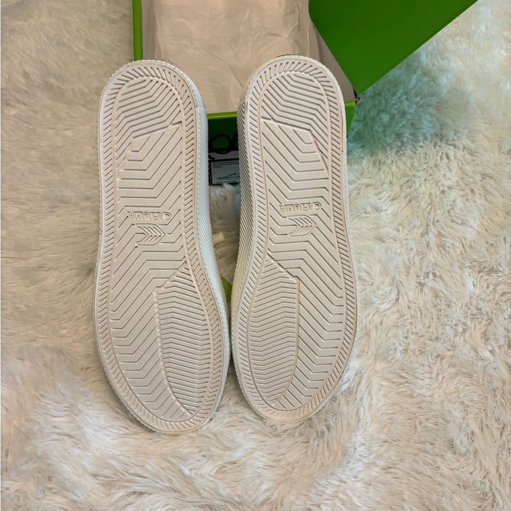 Cariuma Low Pantone White Canvas Contrast‎ Thread Sneakers Women's Size 10W - Picture 5 of 6